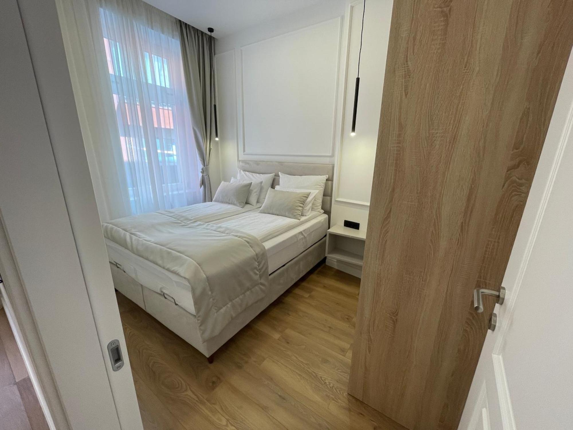 Central Apartments Сараево Екстериор снимка