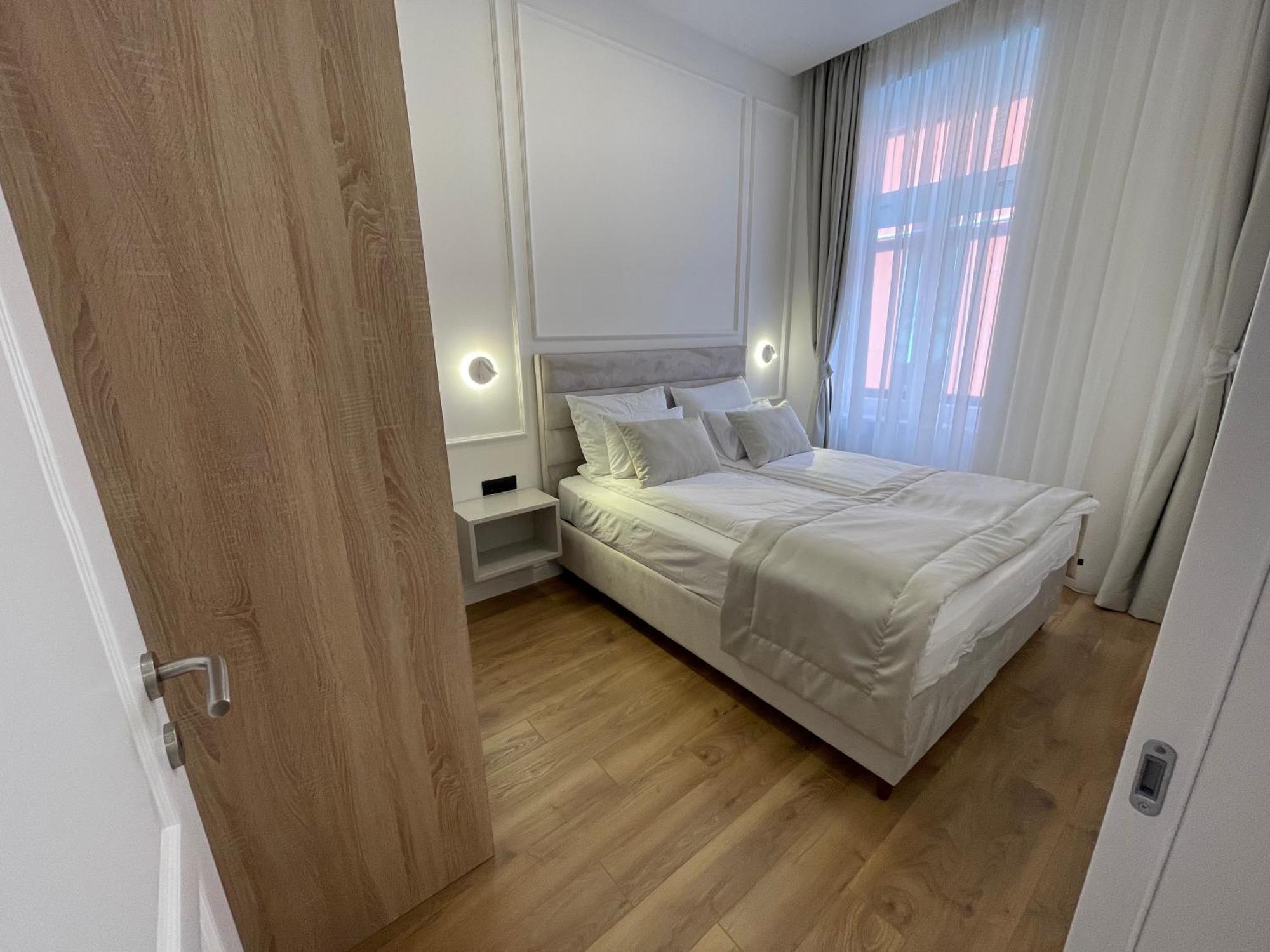 Central Apartments Сараево Екстериор снимка