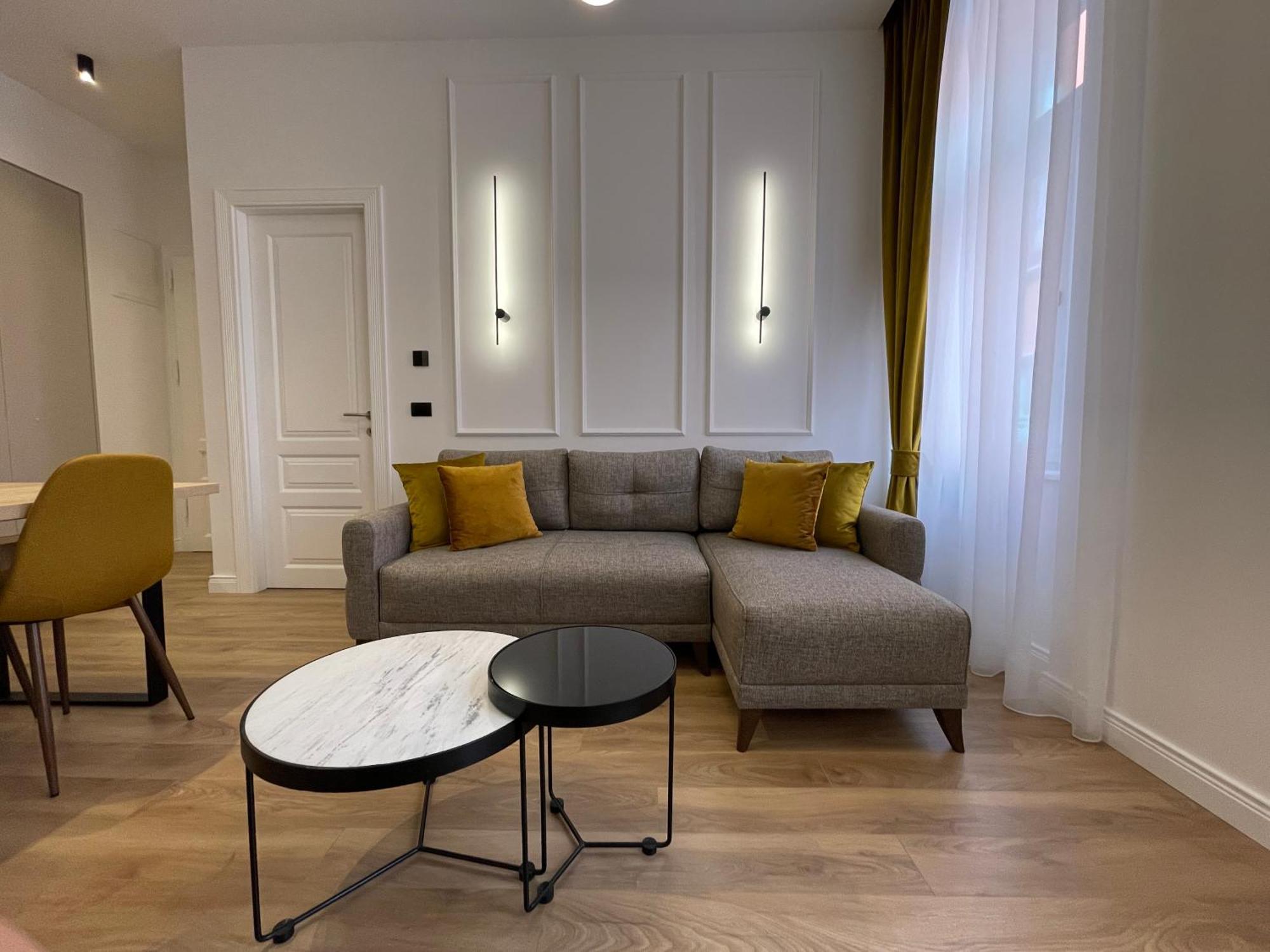 Central Apartments Сараево Екстериор снимка